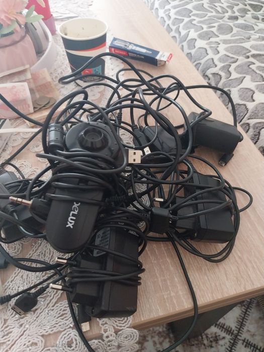 продавам кабел за телефон продавам топтан