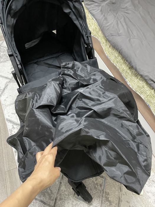 Коляска почти новая