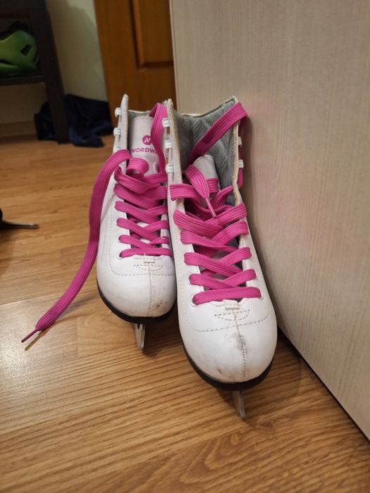Фигурные коньки 36 р-р