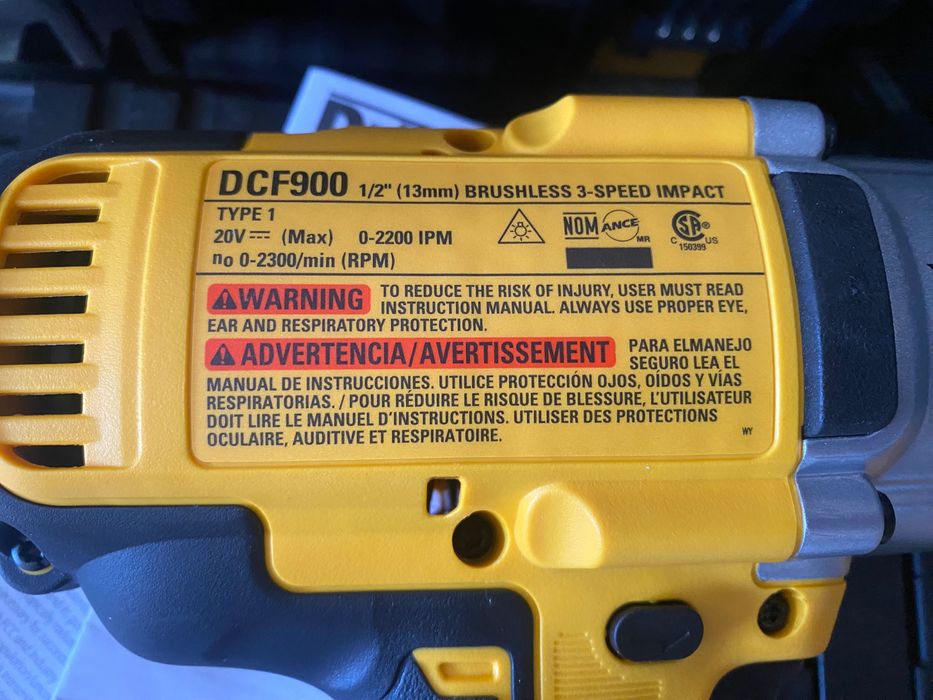 Гайковерт dewalt Dcf 900