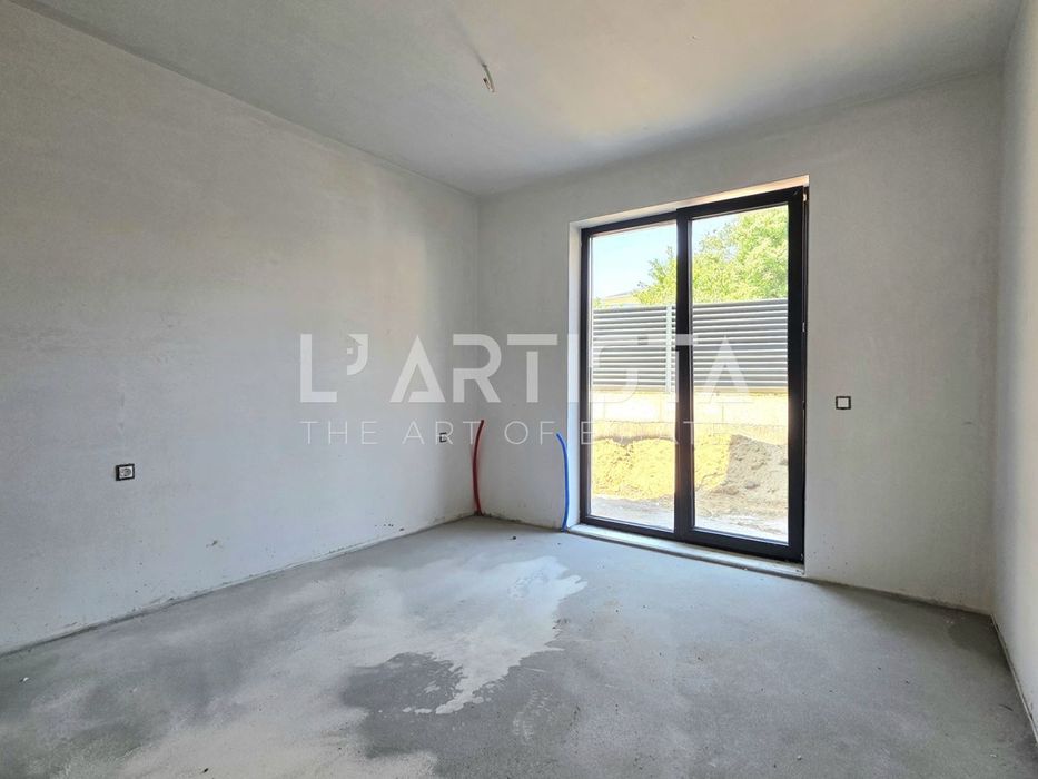 Продава се Тристаен апартамент в София, Горна баня - 92 кв.м за 1090 €/кв.м - Снимка #11