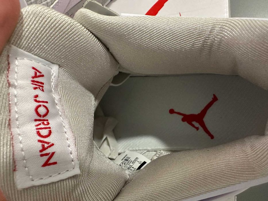 Air Jordan 4 Retro White Oreo, marimea 38