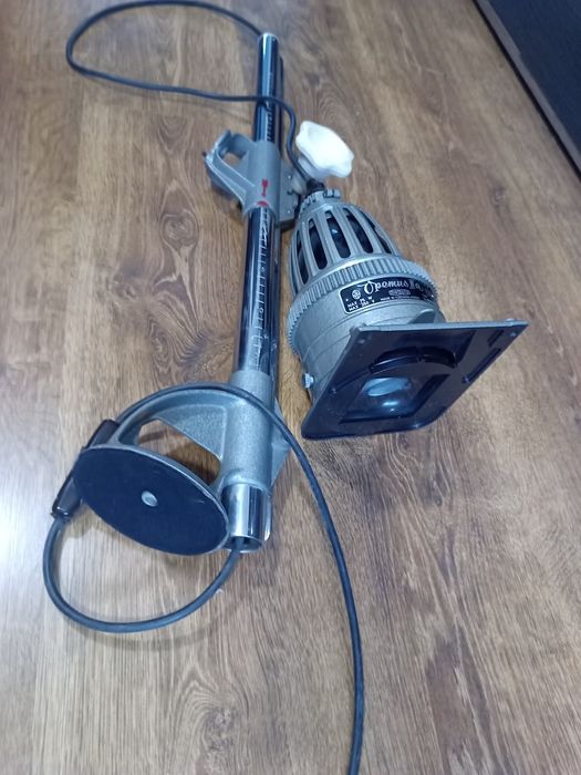 Ретро дизайн в действие: Използване на Opemus IIa за работно осветлени