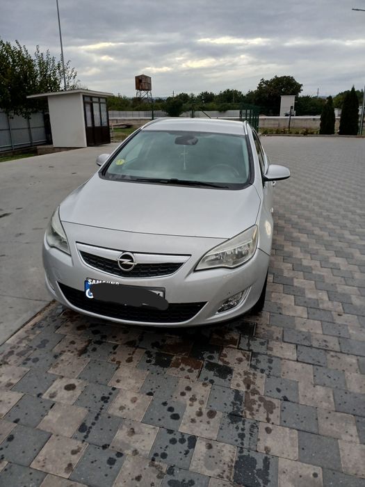 De vanzare Opel Astra Sport Tourer