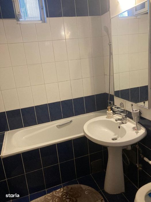 Ap. 3 camere decomandat, zona Dacia–73mp, centrală proprie, 2băi, boxă