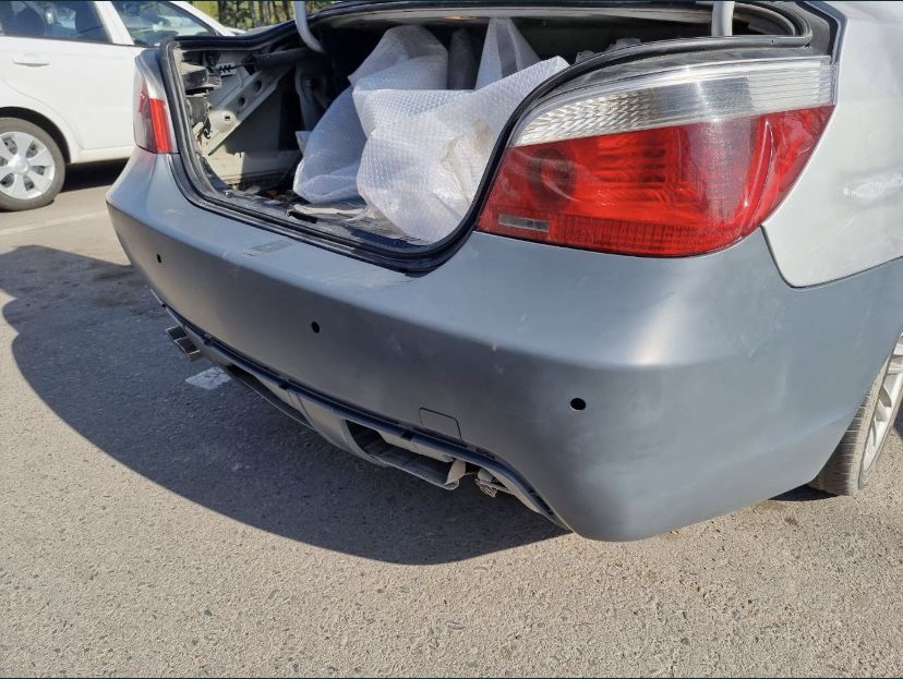 М-тех бампер передний BMW E60