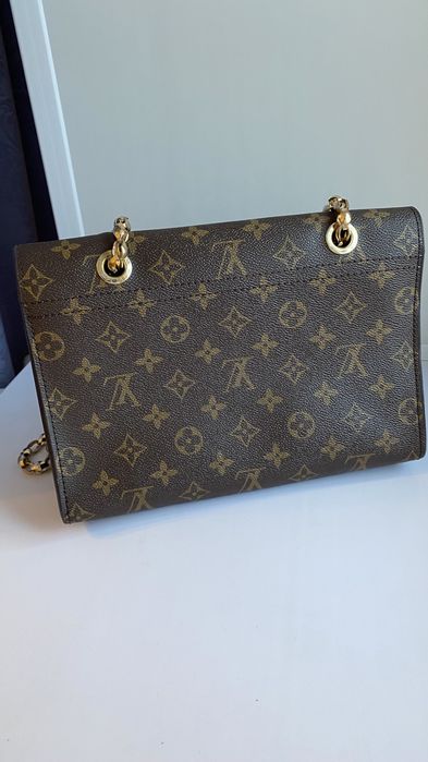 Продаю сумку женскую