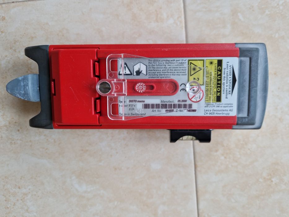 Leica Disto Memo , Bosch DUS 20 - telemetru