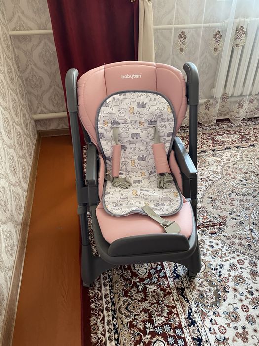 Стул для кормления детей