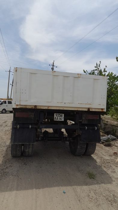 Прицеп самасвал 10куб с хорошим состояние