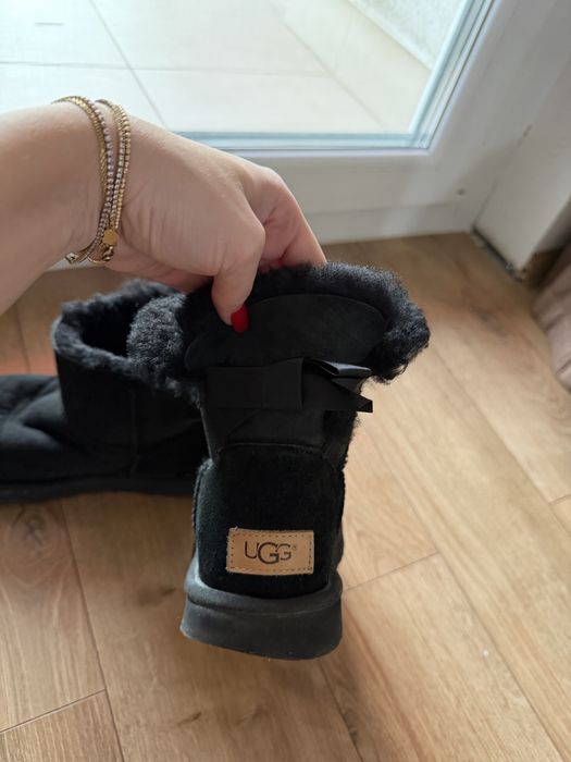 Cizme ugg originale marimea 38