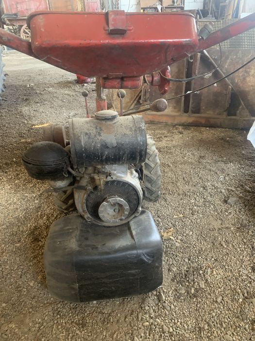 De vanzare motocultor