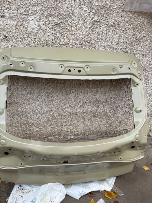 Changan X5 крышка багаж есть