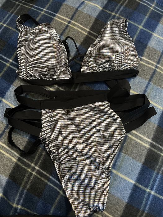 Продам новый женский купальник