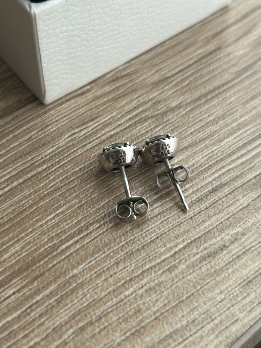 Pandora обеци Класа Пандора