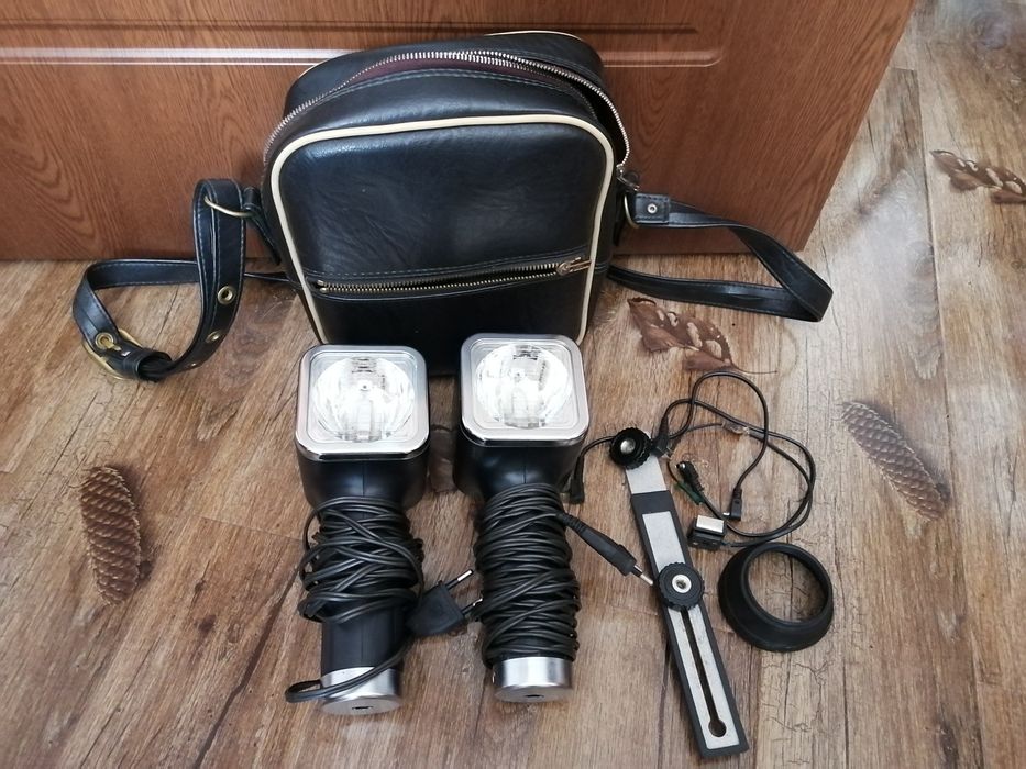 Vând 2 buc Blitz FIL - 107