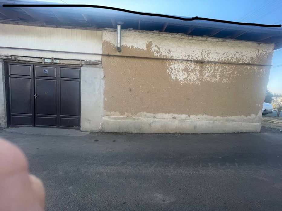 Uy sotiladi Продается дом