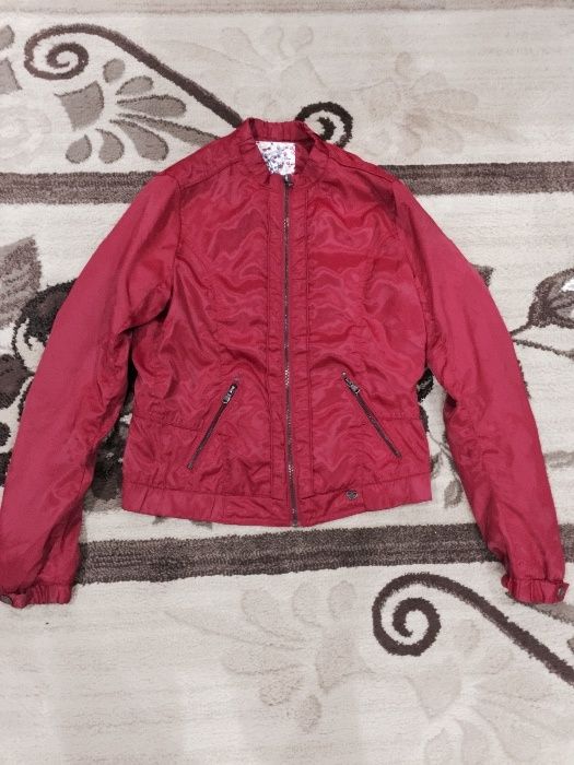 Женская ветровка