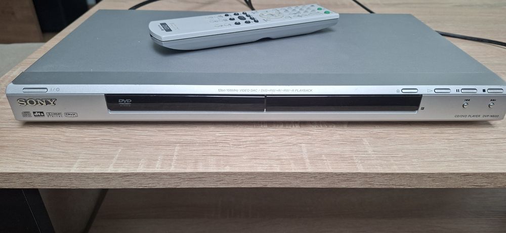 ДВД плеър DVD player