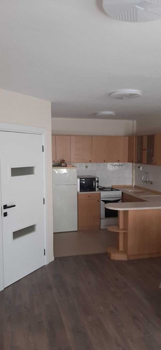 Дава се под наем Двустаен апартамент в Пловдив, Център - 65 кв.м за 510 € - Снимка #2