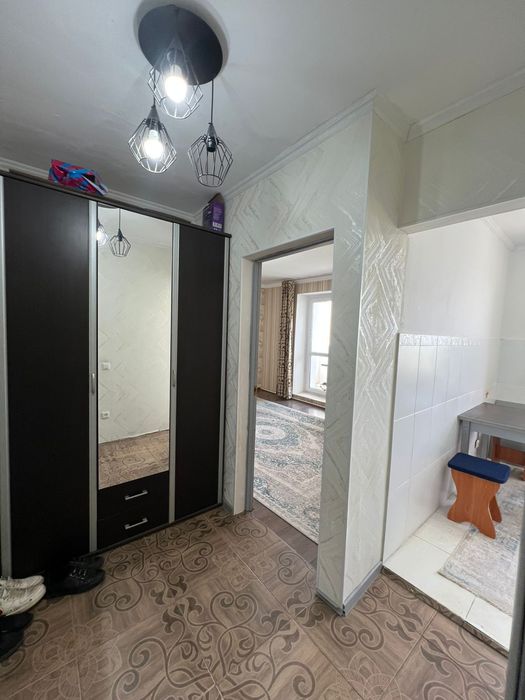 Продам 1 кв 6/6 эт 1994 г Жилгородок Е батыра 7