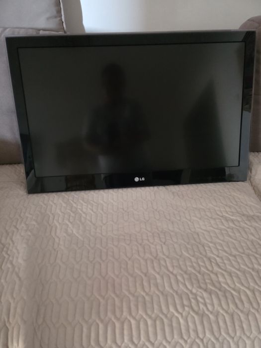 Продам телевизор Lg 32 дьюма