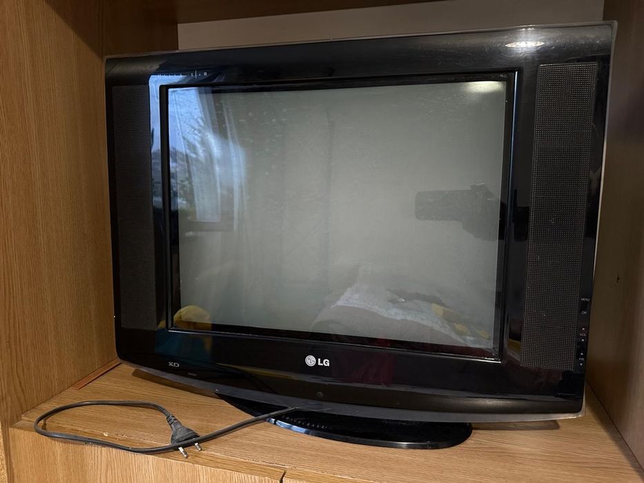 Старый Телевизор LG