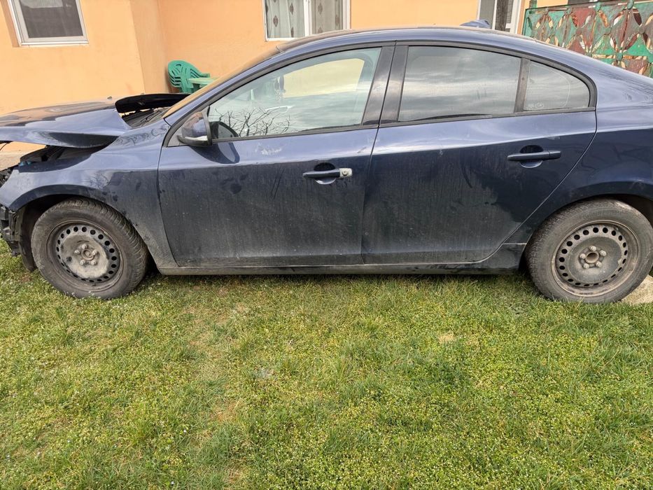Vand volvo s60 2011 avariat