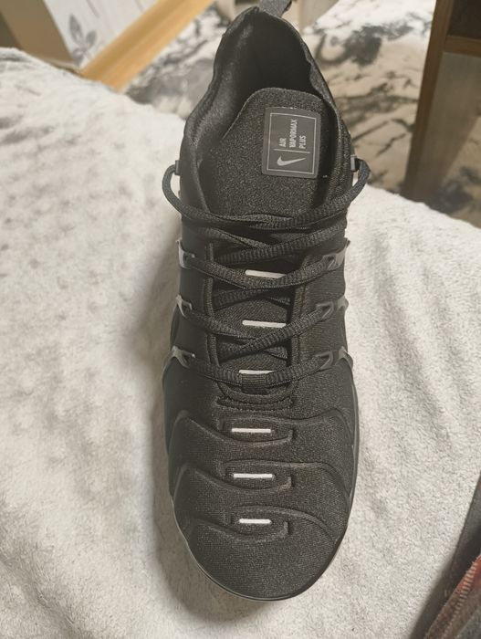Обувки Nike Air Vapormax Plus ,43 ,НОВИ