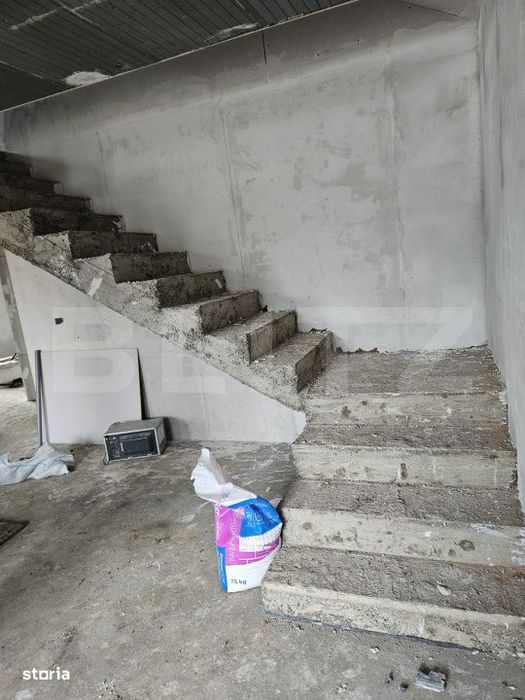 Casa frumoasa cu 3 camere in Ciurbesti