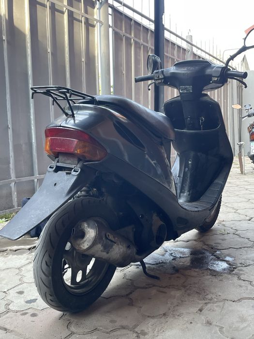 Продам мопед скутер Honda Dio AF-27