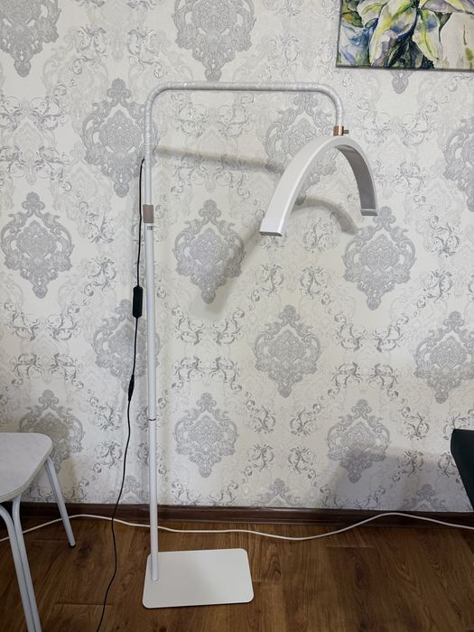 Продам лампу луна