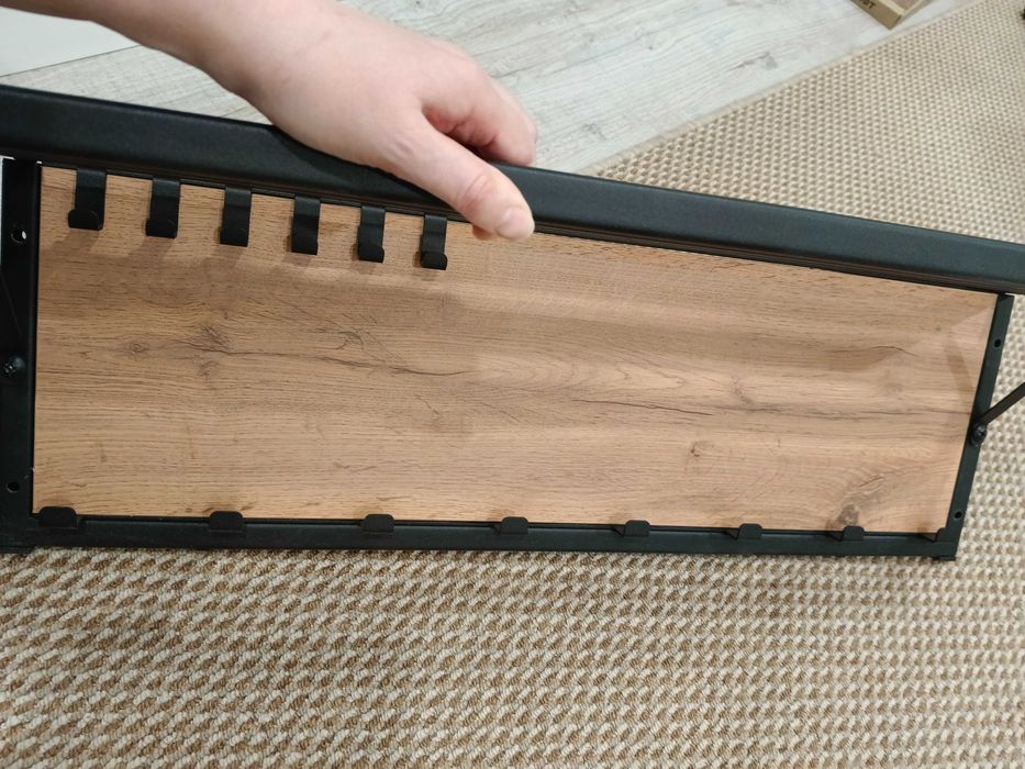 Вешалка в прихожую