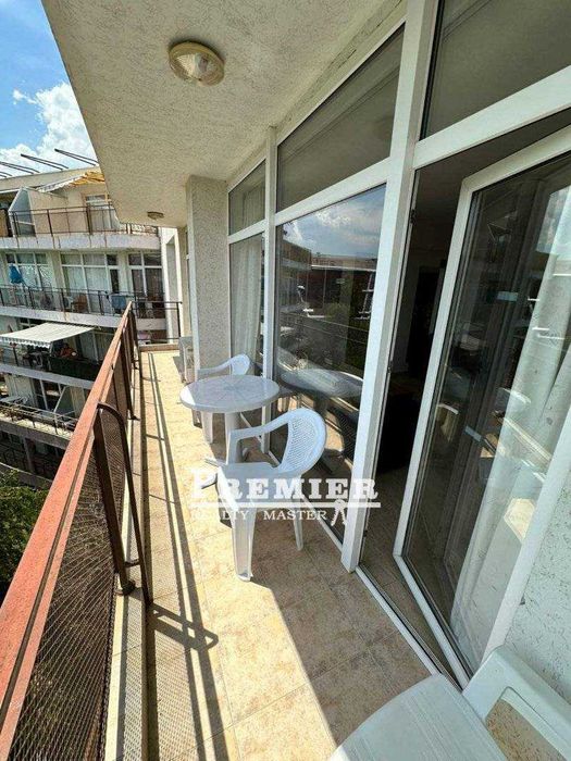 Продава се Двустаен апартамент в к.к. Слънчев бряг - 63 кв.м за 1008 €/кв.м - Снимка #6