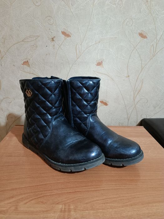 Осенние сапоги на девочку