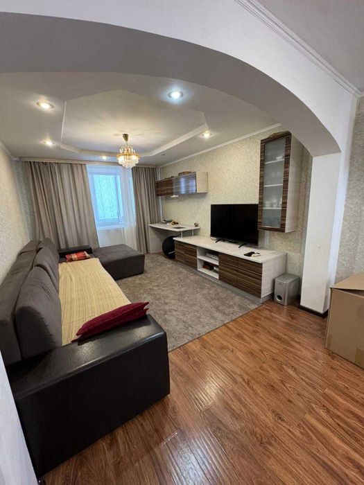 Продается 3 ком квартира район Универмаг