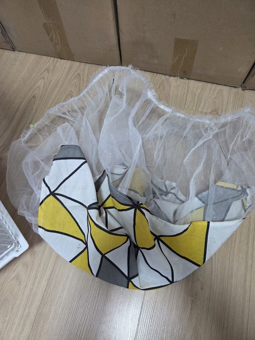 Продам большие  клетки для птиц