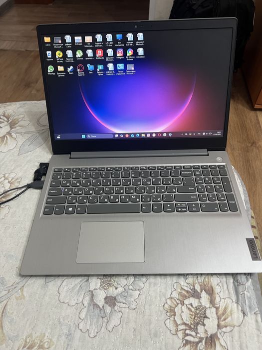 Продам ноутбук Lenovo