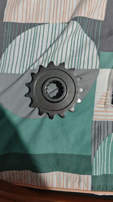 Pinion fata JTF 1381-15 RB