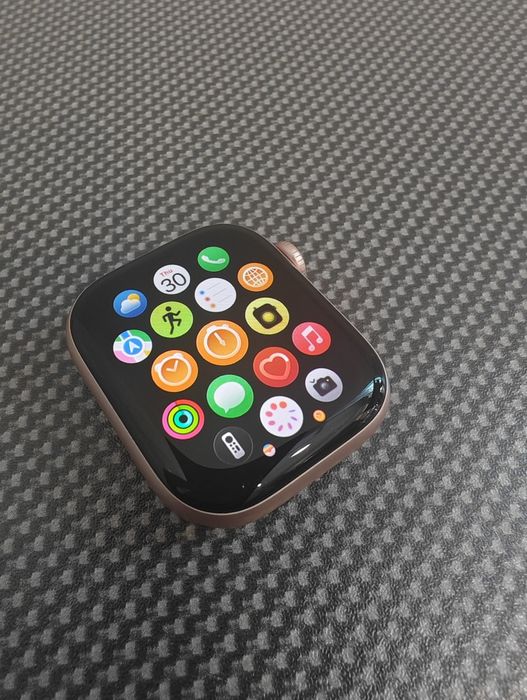 Apple Watch Series 10 42mm Rose Gold GPS only + multe brățări