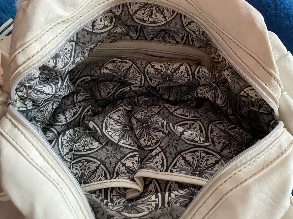 Geanta de mana de vanzare