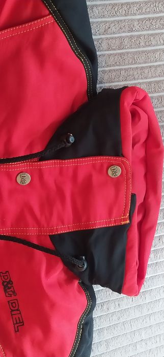 Екип за ски, гащеризон