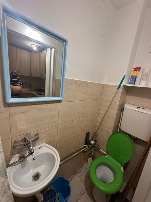 Proprietar inchiriez garsoniera zona UMT, Continental,