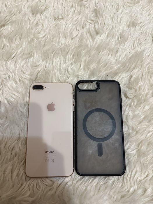 Срочно продам айфон 8 плюс