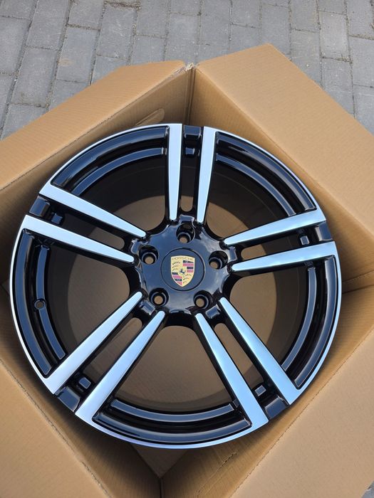 Jante  de aliaj pentru Porsche Cayenne pe 20 marca rc wheels