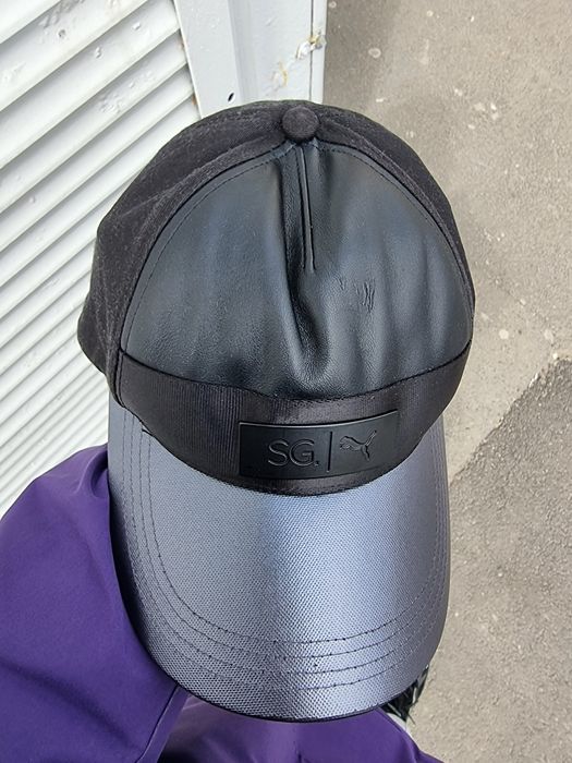 Vând șapcă de la puma originala !