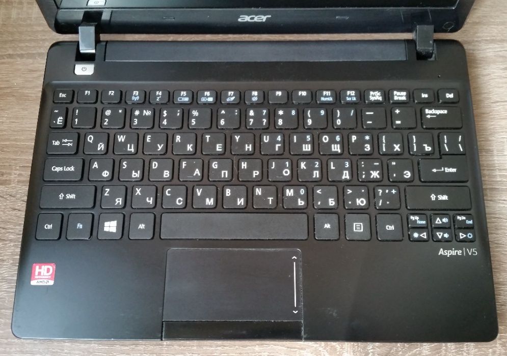 нетбук Acer V5 -121