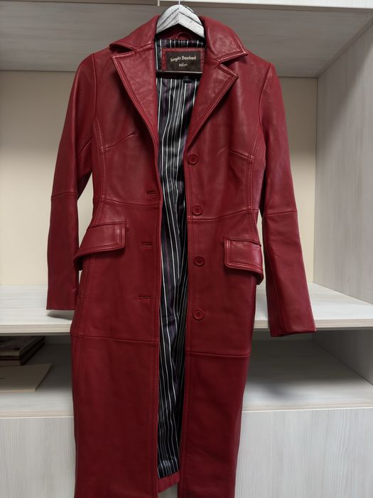 Червено италианско пслто естествена кожа