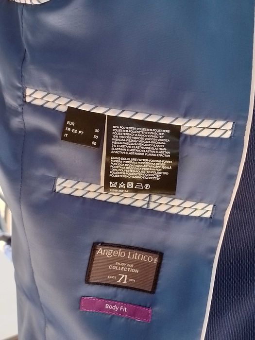 Costum barbati vara