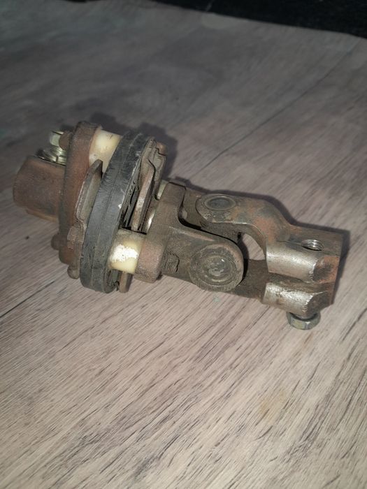 Продам запчасти на виндом 10